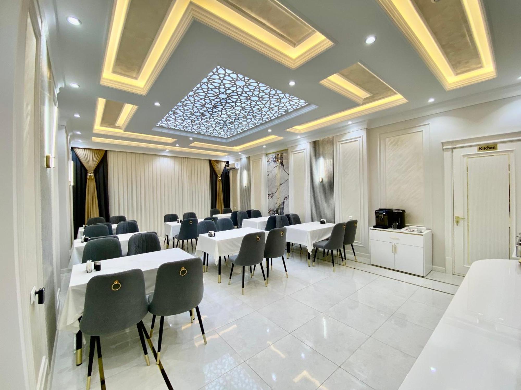 Isakhoja Hotel Chiwa Zewnętrze zdjęcie